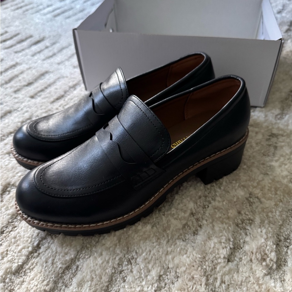 Dream Pairs Black Leather Loafers